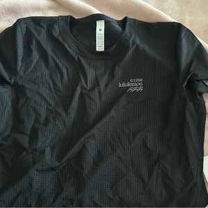 Lululemon short sleeve